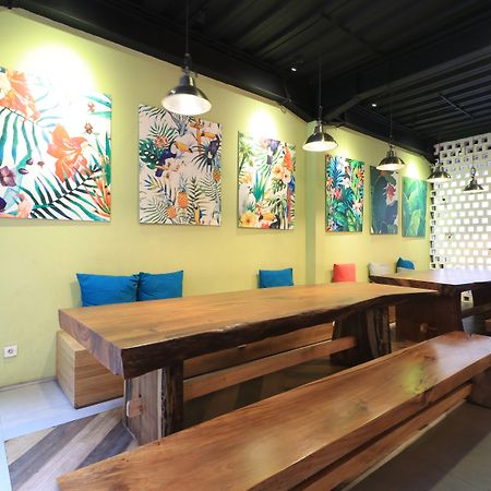 Locus Rooms Bandung Eksteriør billede