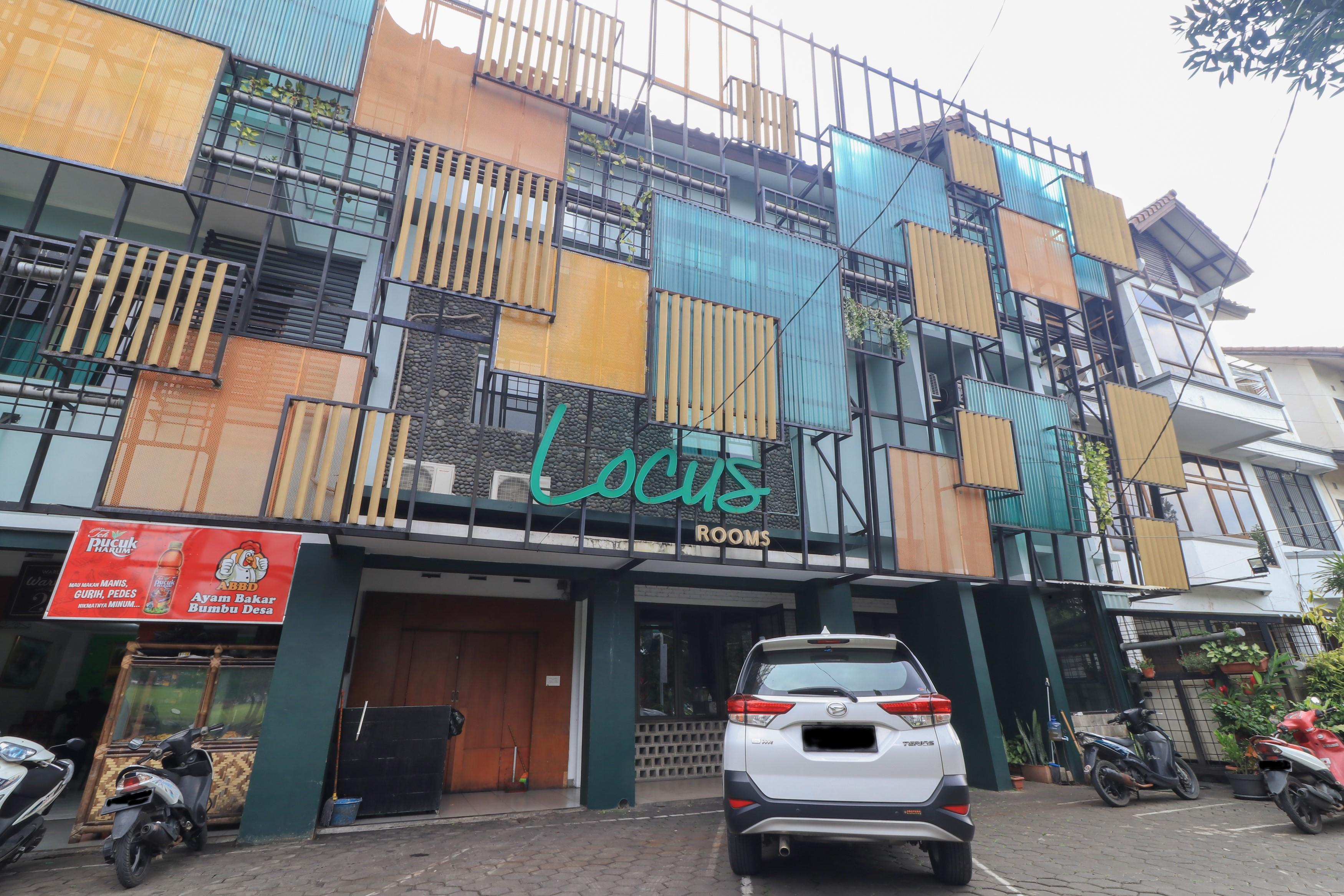Locus Rooms Bandung Eksteriør billede